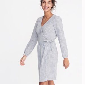 Old Navy Stripe Linen Wrap Dress; XXL